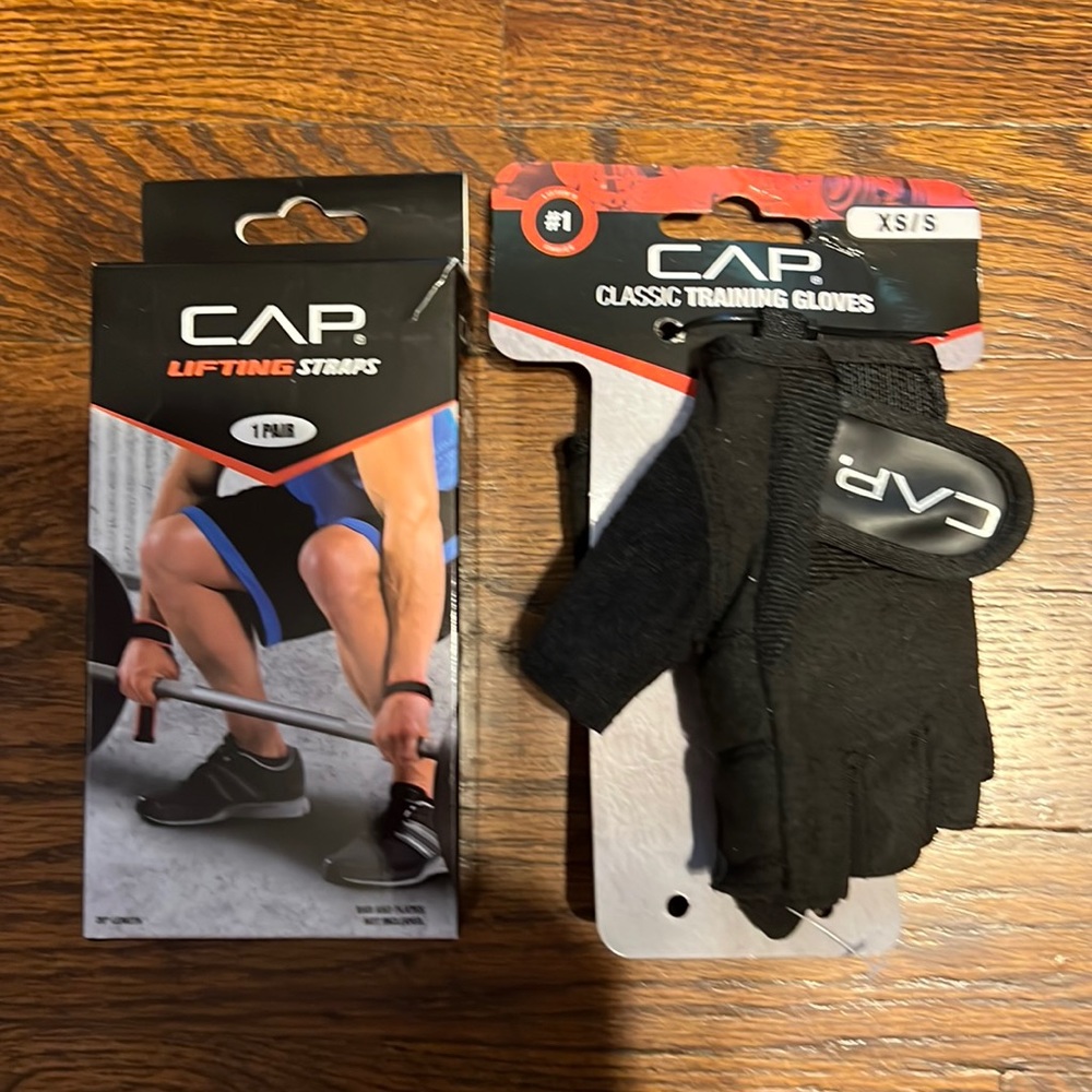 CAP Lifting straps & Classic training gloves.